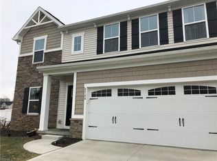 2766 Superior Dr, Uniontown, OH
