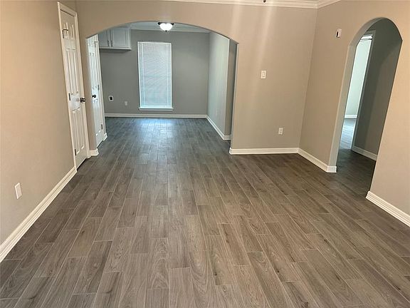 4th image of 1451 Maryknoll Dr