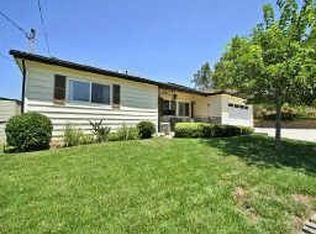 9222 Fenway Rd, Santee, CA 92071