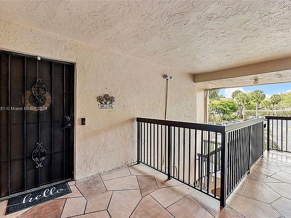 2161 SW 93rd Way APT 904, Davie, FL 33324 | MLS #A11577531 | Zillow