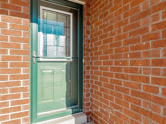 5th image of 711 Poplar Rd