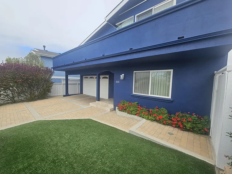 335 Las Vegas St #1 — Photo 4