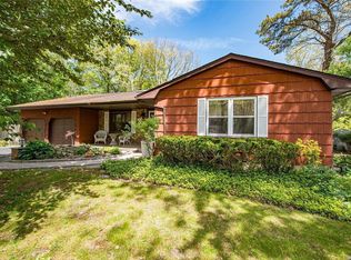 3 Maiden Ln, Nesconset, NY 11767
