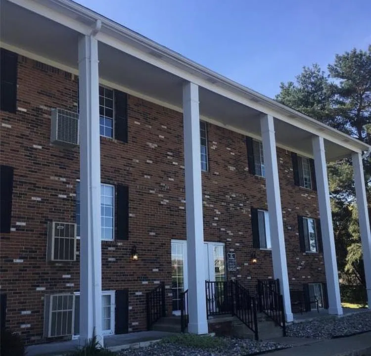 515 W Highland Rd