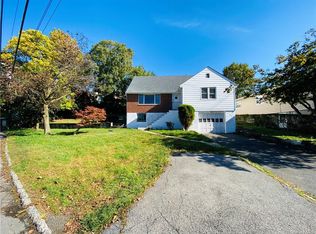190 Hoover Rd, Yonkers, NY 10710