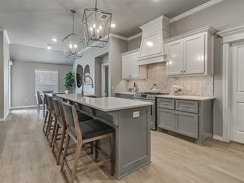 3 bed, 1767 sqft, $2,150 — Photo 3