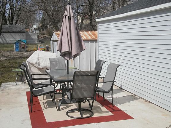 5th image of 1195 Oakdale Ave