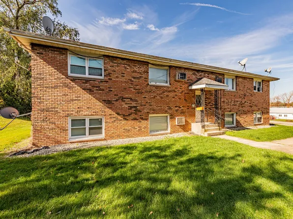 601 Pasadena Ave, Crest Hill, IL 60403