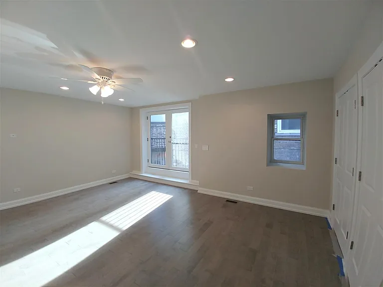 441 W Surf St #CH — Photo 8