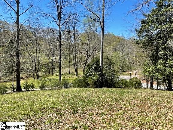 5th image of 127 Riverlook Ln