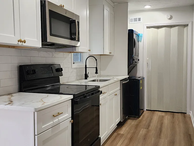 25 Pebble Point — Photo 16
