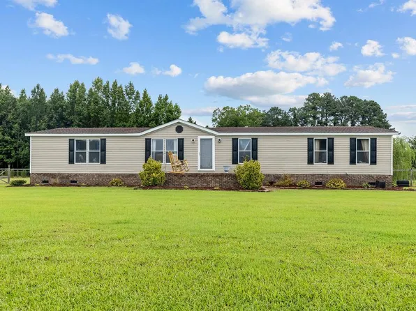 9 Muddy Cross Rd, Hobbsville, NC 27946