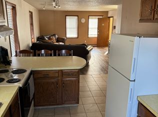 202 2nd Ave SE APT 2A, Valley City, ND 58072