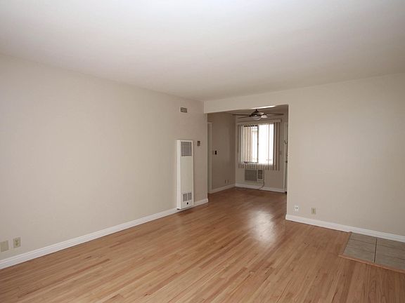 4th image of 343 S Madison Ave APT 3