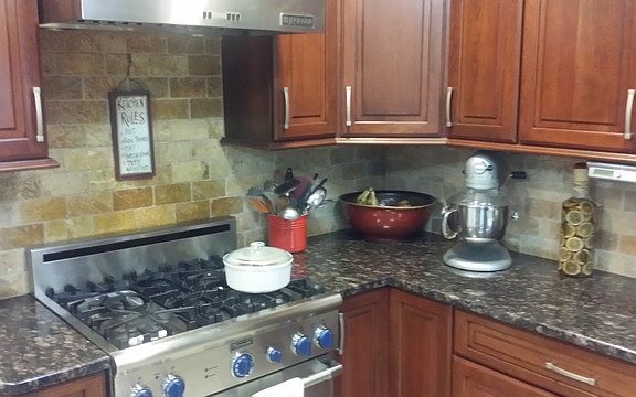 5th image of 6621 N Lawndale Ave