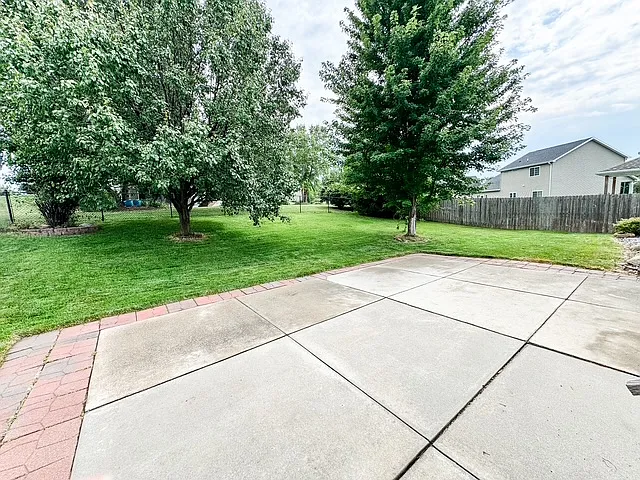 6111 Thompson Creek Blvd — Photo 19