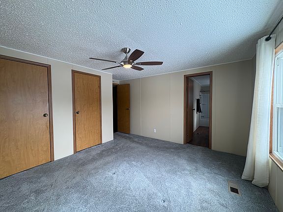 3rd image of 12 Cypress Rd #10