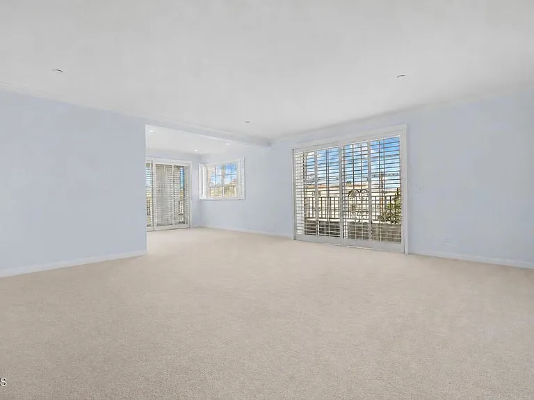 1830 Pelham Ave #301 — Photo 6