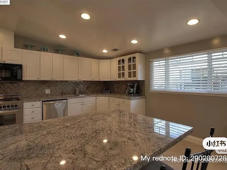 4643 Westwood Ave — Photo 9