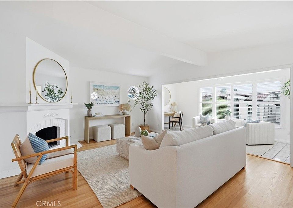 1st image of 1742 Reed St