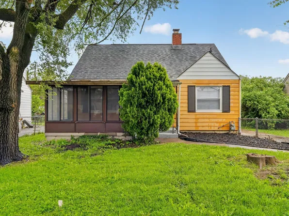 2458 Renwood Pl, Columbus, OH 43211