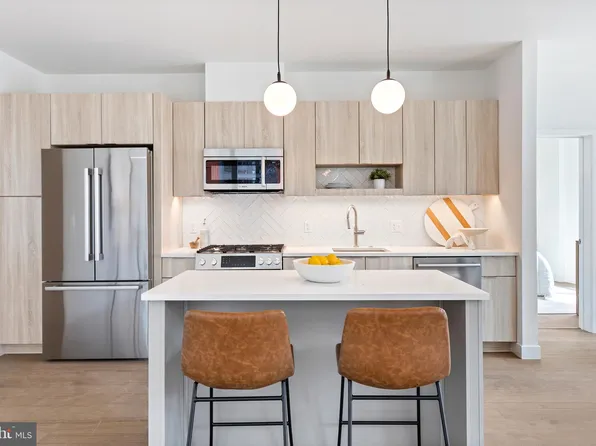 7175 12th St NW Unit 521, Washington, DC 20012