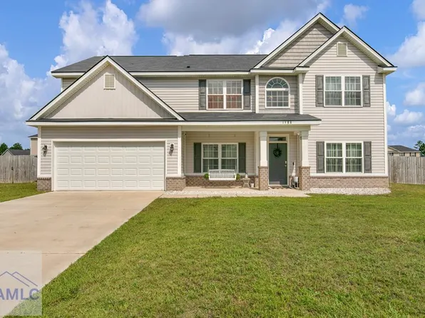 1588 Longleaf Ct, Hinesville, GA 31313