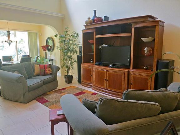 2nd image of 71 Enclave Dr