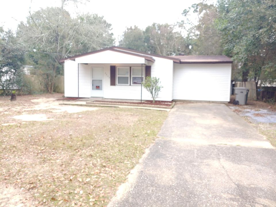 1st image of 4655 Durham Dr
