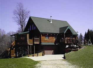 9009 Cockroft Rd, Eaton Rapids, MI 48827