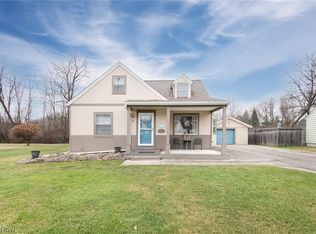 2242 Coleman Dr, Youngstown, OH