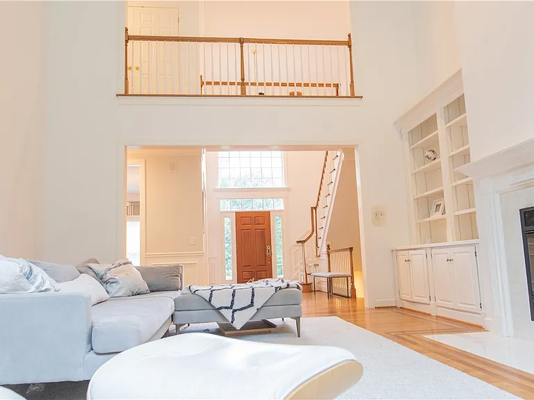 52 Meadow Cove Rd — Photo 4