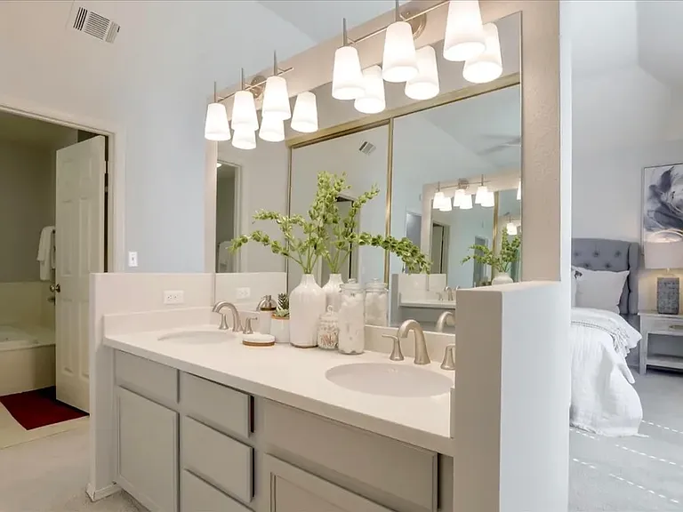 1044 Rudder Ln — Photo 11