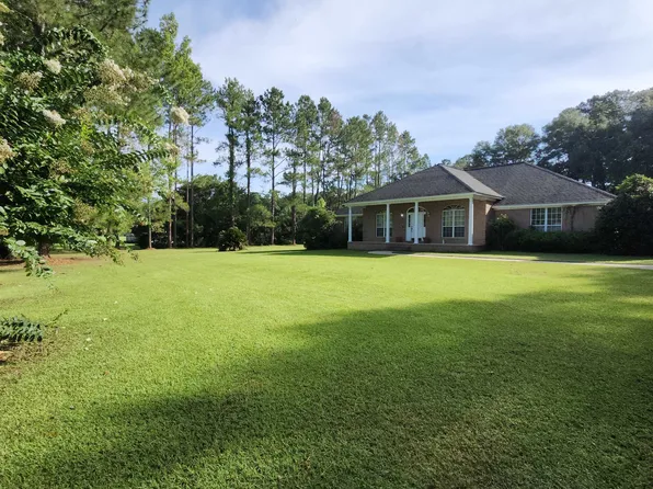 6152 Pickwick Rd, Tallahassee, FL 32309