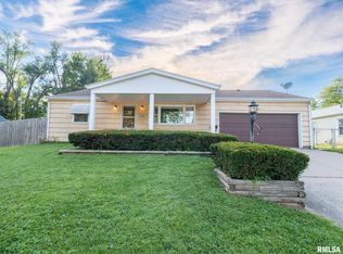 1315 Black St, Pekin, IL