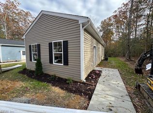 12401 Cedar Trl, Gloucester, VA 23061