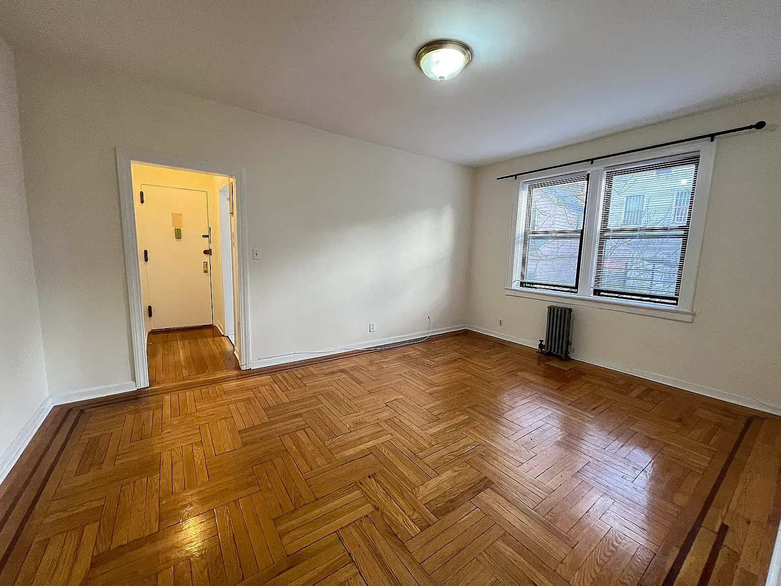 61-40 Saunders Street — Photo 2