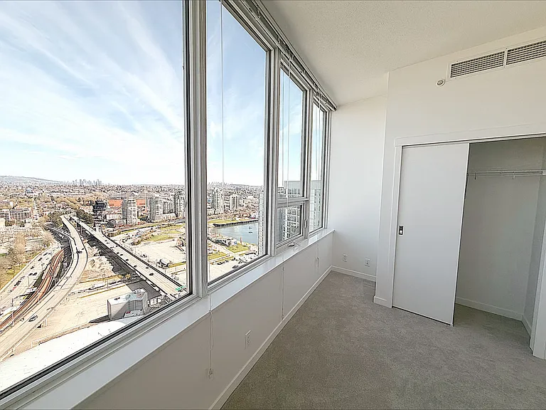 97 W Georgia St #2502 — Photo 15