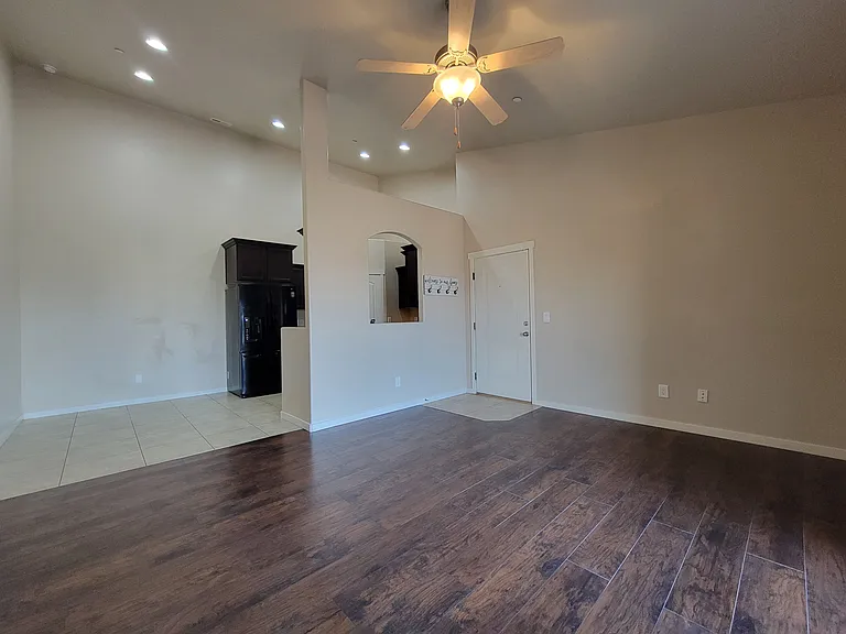 223 E Jordan Ridge Blvd #109 — Photo 16