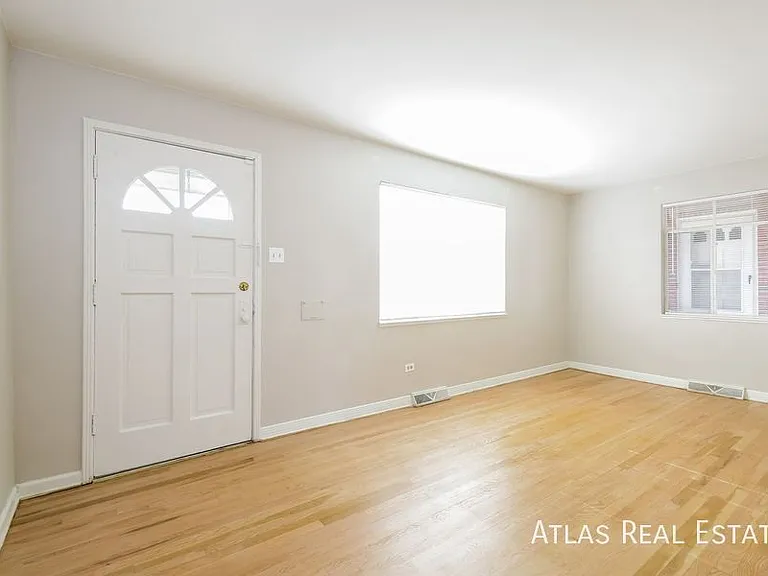 7131 E 60th Way — Photo 2