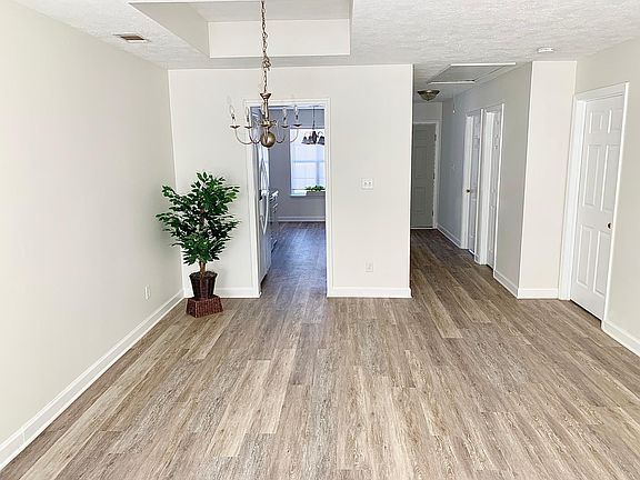 5th image of 4789 W Creek Mill Ct