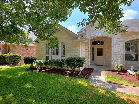 3rd image of 1413 River Birch Way