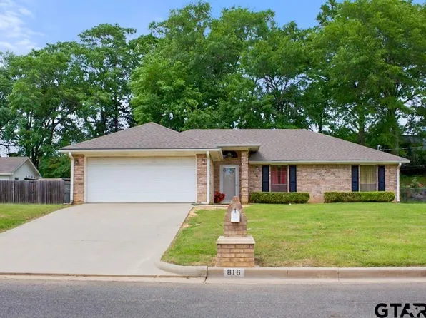 816 Willowcreek Dr, Jacksonville, TX 75766