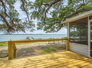 632 Mariner Cir, Panacea, FL 32346