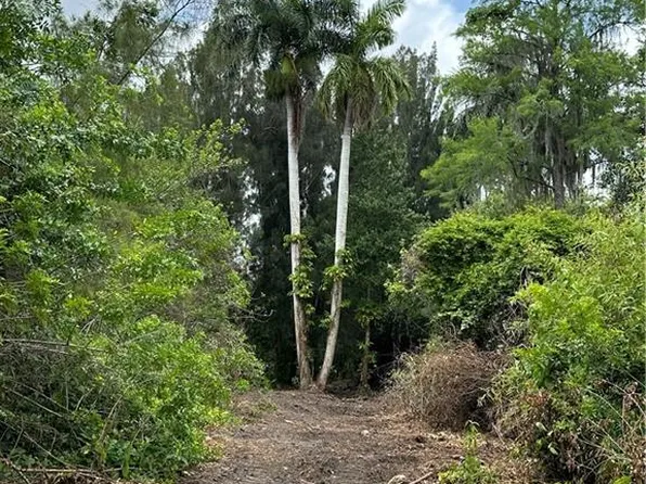  Singletary ST, OTHER, FL 34137