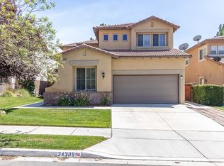 34309 Forest Oaks Dr, Yucaipa, CA 92399