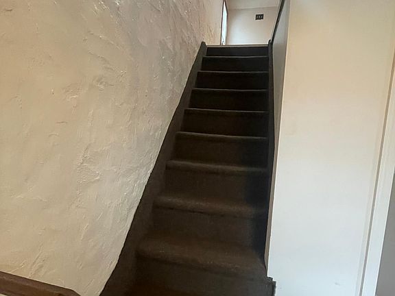Stairs to loft bedroom