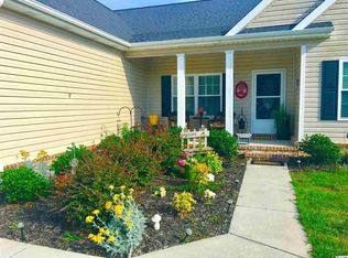 619 Sunny Pond Ln, Aynor, SC 29511