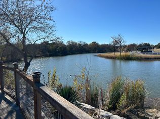 2820 Lucky Pepper Dr, Granbury, TX 76049