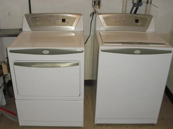 362 Wilson Avenue image 14 of 21